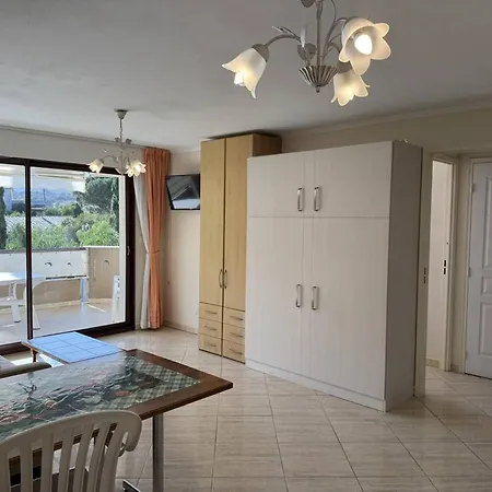 Apartmán T2 Avec Clim A Quelques Minutes De La - Fr-1-100-367 *